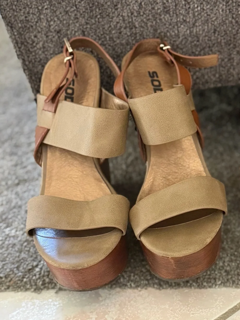 Soda Platform Wedge Sandals Tan Brown Ankle Strap Size 6.5